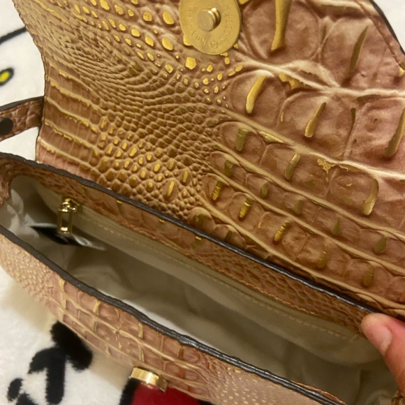 Guess leather print/animal print hand bag🌸 - Picture 3 of 4